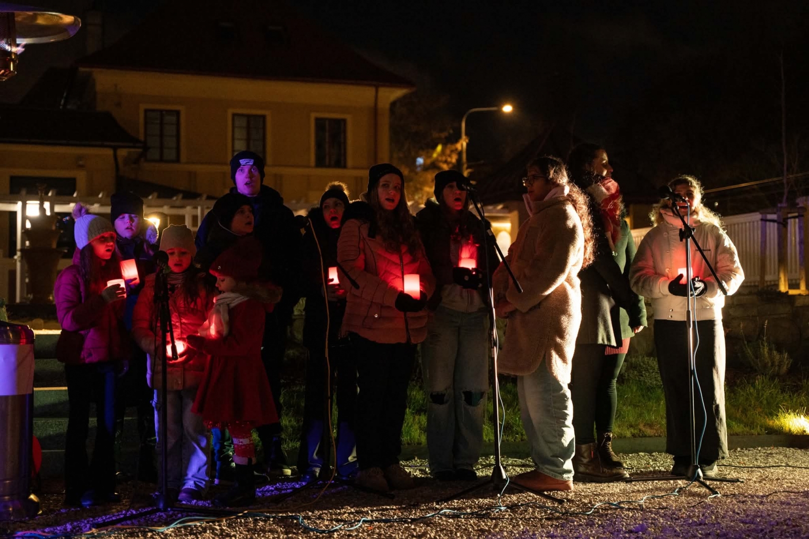 Vánoční rozjímaní v zahradě vily Grossmann