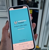 Cestující DPO mohou vyjádřit svou spokojenost s jízdou v MHD skrze novou aplikaci. Ta zároveň pomáhá.