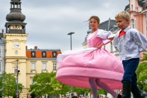 Slezskoostravský hrad roztančí festival Folklor bez hranic