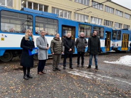 Prvních šest tramvají z celkově 25 darovaných odjíždí z Ostravy na Ukrajinu