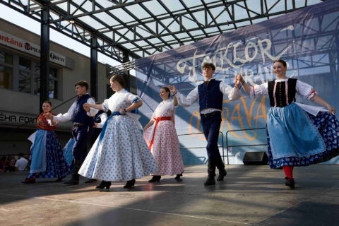 Ostravu roztančí Folklor bez hranic