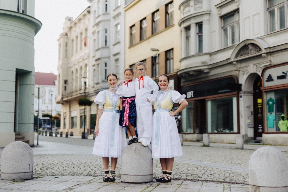 Začal druhý ročník festivalu FolklorOva